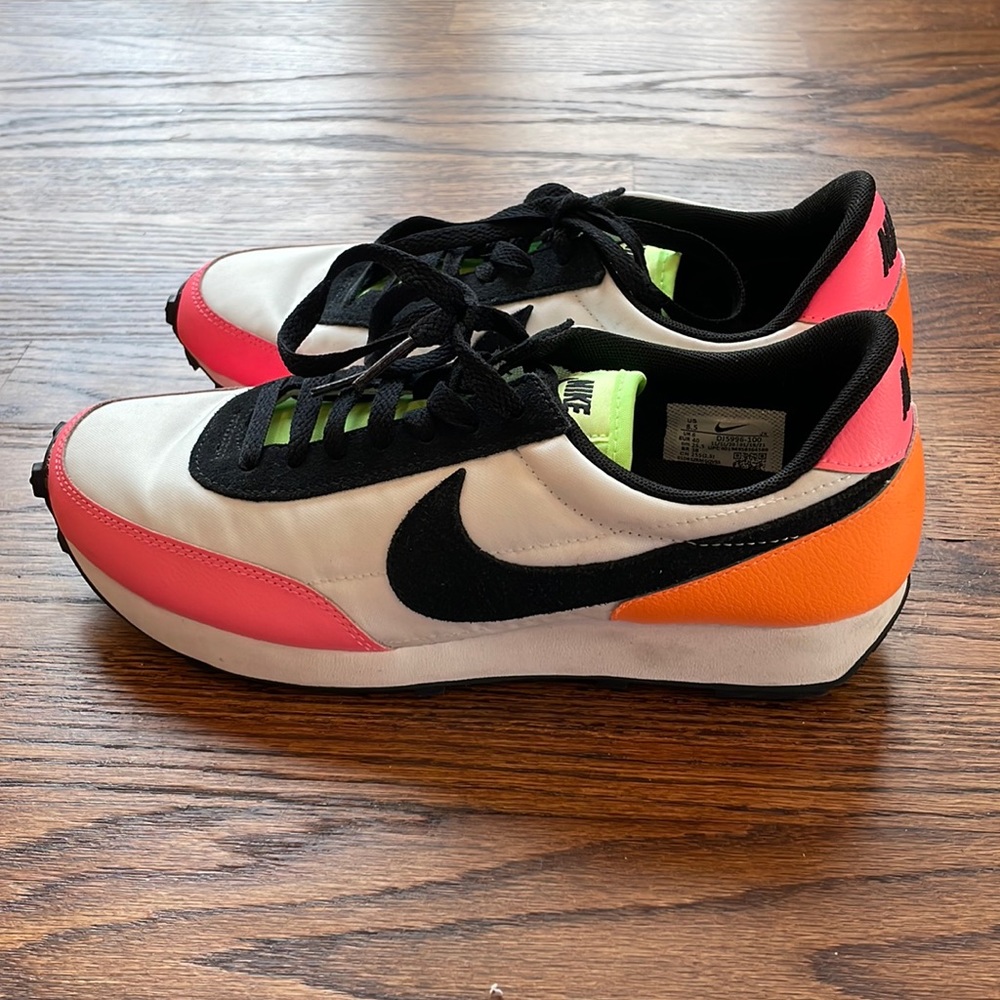 Nike sneakers size 8.5